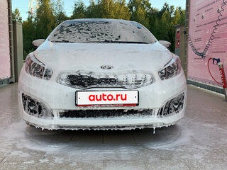 2016 Kia Ceed II Рестайлинг, белый, 1670000 рублей, вид 3