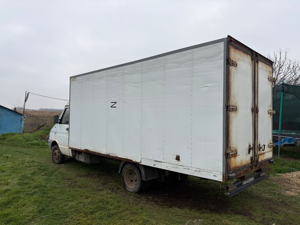 1998 Iveco Daily, белый, 500000 рублей - вид 2