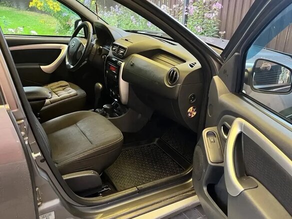 2015 Nissan Terrano III (D10), серый, 1085000 рублей - вид 6