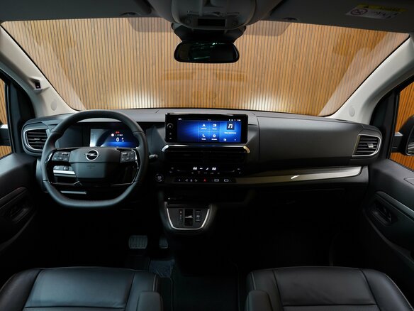 2026 Opel Zafira Life XL I Рестайлинг, чёрный, 6581660 рублей - вид 11