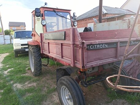 1983 ХТЗ Т-16, красный, 270000 рублей, вид 3