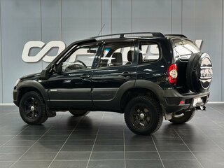 2014 Chevrolet Niva I Рестайлинг, чёрный, 665000 рублей, вид 2