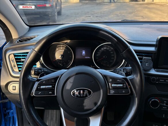 2019 Kia Ceed III, синий, 1950000 рублей - вид 11