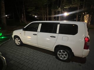 2010 Toyota Probox I, белый, 700000 рублей, вид 4