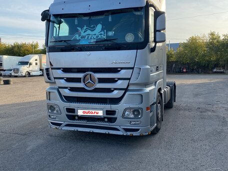 2008 Mercedes-Benz Actros, серебристый, 3000000 рублей, вид 1