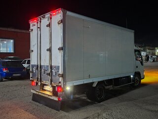 1997 Isuzu Elf (N-series), белый, 1220000 рублей, вид 4