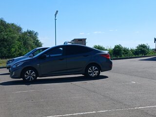 2012 Hyundai Solaris I, серый, 730000 рублей, вид 4