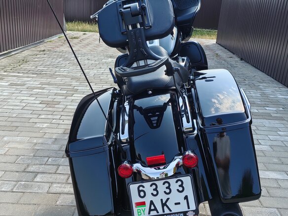 2023 Harley-Davidson Road Glide, чёрный, 1460000 рублей - вид 2