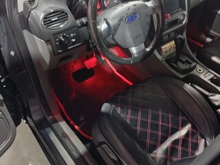2010 Ford Focus II Рестайлинг, серый, 400000 рублей, вид 5