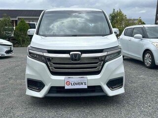 2018 Honda Stepwgn Spada V Рестайлинг, белый, 1800000 рублей, вид 2