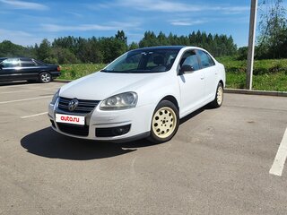 2008 Volkswagen Jetta V, белый, 500000 рублей, вид 2