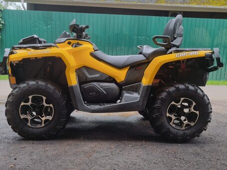 2013 BRP Can-Am Outlander MAX 650, жёлтый, 1125000 рублей, вид 2