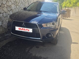 2011 Mitsubishi Outlander II Рестайлинг, синий, 1230000 рублей, вид 3