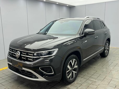 2023 Volkswagen Tayron I Рестайлинг, чёрный, 2800000 рублей, вид 3