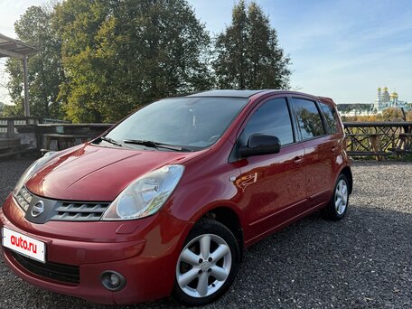 2008 Nissan Note I, красный, 400000 рублей, вид 1