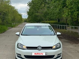 2013 Volkswagen Golf VII, белый, 990000 рублей, вид 1