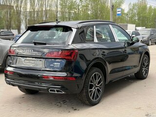 2025 Audi Q5 L 45 TFSI II (FY) Рестайлинг, чёрный, 5700000 рублей, вид 4