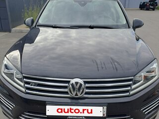 2017 Volkswagen Touareg II Рестайлинг, чёрный, 3200000 рублей, вид 1