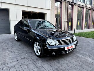 2006 Mercedes-Benz C-Класс 230 II (W203) Рестайлинг, чёрный, 870000 рублей, вид 2