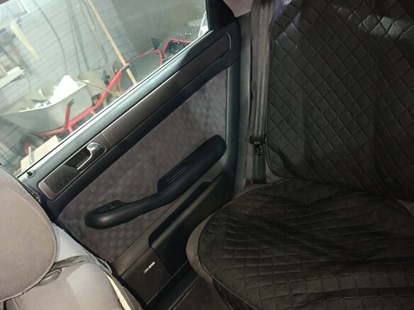 1997 Audi A6 II (C5), красный, 510000 рублей - вид 21