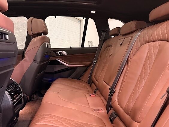 2025 BMW X5 40d IV (G05/G18) Рестайлинг, белый - вид 22
