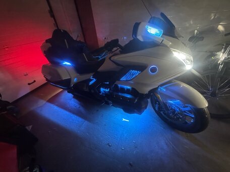 2020 Honda GL 1800 Gold Wing, белый, 2750000 рублей, вид 5
