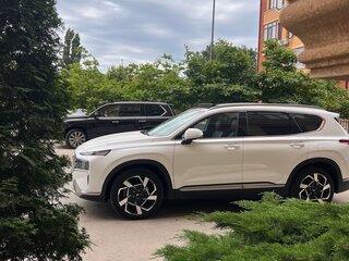 2021 Hyundai Santa Fe IV Рестайлинг, белый, 3300000 рублей, вид 3