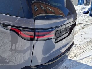 2021 Land Rover Discovery P360 V Рестайлинг, серый, 8300000 рублей, вид 5