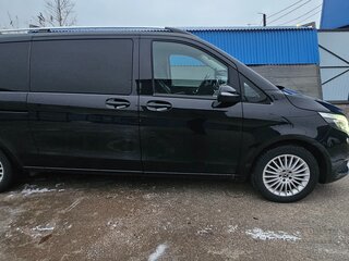 2019 Mercedes-Benz V-Класс Compact 250 d компактный III (W447) Рестайлинг, чёрный, 7000000 рублей, вид 3