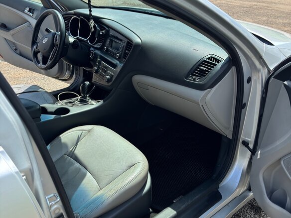 2011 Kia Optima III, серый, 1130000 рублей - вид 9