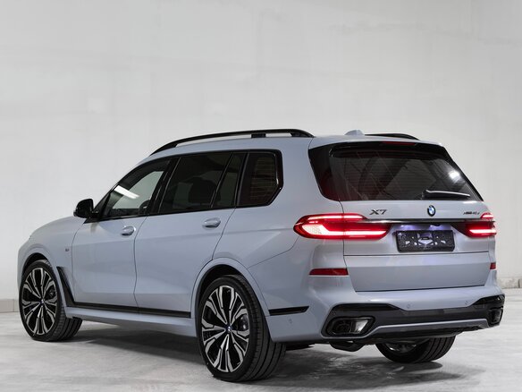 2026 BMW X7 40d I (G07) Рестайлинг, серый, 17925000 рублей - вид 11