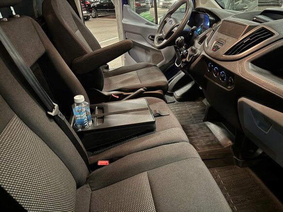 2017 Ford Transit, синий, 1300000 рублей - вид 9