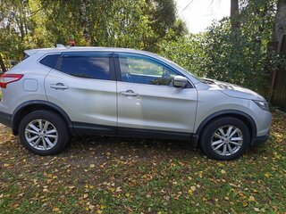 2017 Nissan Qashqai II, серебристый, 900000 рублей, вид 3