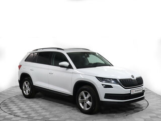 2021 Skoda Kodiaq I, белый, 2045000 рублей, вид 3