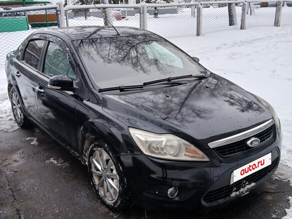 2009 Ford Focus II Рестайлинг, чёрный, 600000 рублей - вид 4