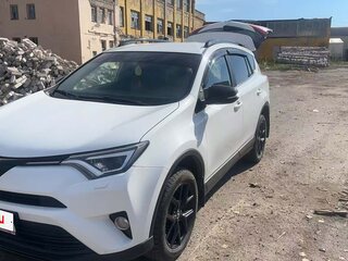 2018 Toyota RAV4 IV (XA40) Рестайлинг, белый, 2380000 рублей, вид 2