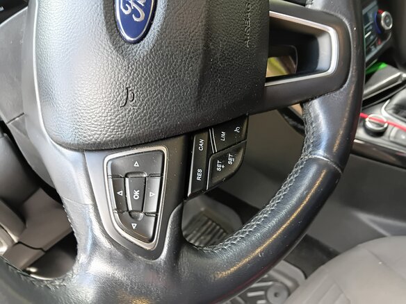 2018 Ford Focus III Рестайлинг, красный, 990000 рублей - вид 14