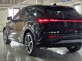 2025 Audi Q5 40 TDI III (GU), чёрный, 6900000 рублей - вид 4