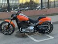 2023 Harley-Davidson Breakout, оранжевый, 3000000 рублей - вид 1