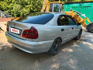 2000 Mitsubishi Carisma I Рестайлинг, серебристый, 190000 рублей, вид 3