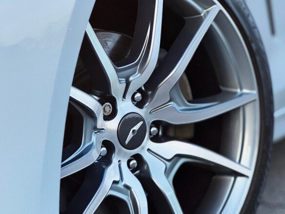 2018 Genesis G70 I, серый, 2466722 рублей - вид 2