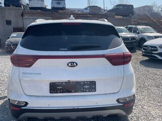 2020 Kia Sportage IV Рестайлинг, белый, 2999000 рублей, вид 5
