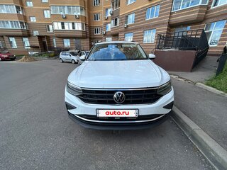 2021 Volkswagen Tiguan II Рестайлинг, белый, 1850000 рублей, вид 2