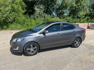 2012 Kia Rio 5-speed III, серый, 1200000 рублей, вид 5