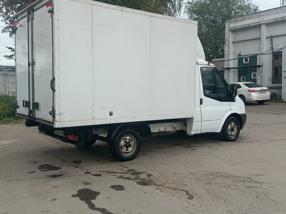 2013 Ford Transit, белый, 1300000 рублей - вид 3