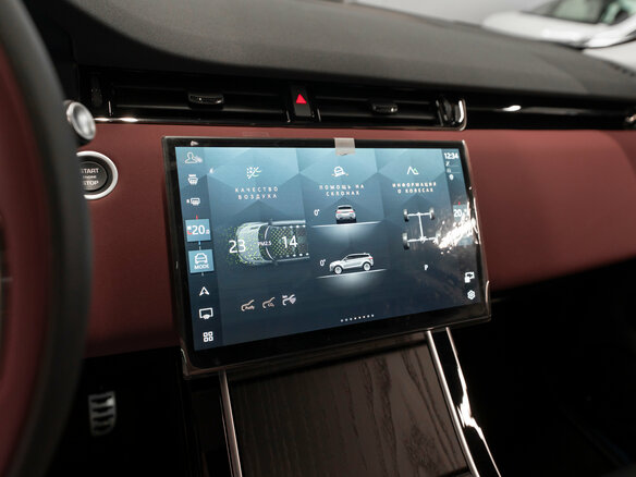 2025 Land Rover Range Rover Evoque II Рестайлинг, белый - вид 21