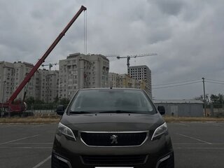 2019 Peugeot Traveller Long I, коричневый, 2050000 рублей, вид 2