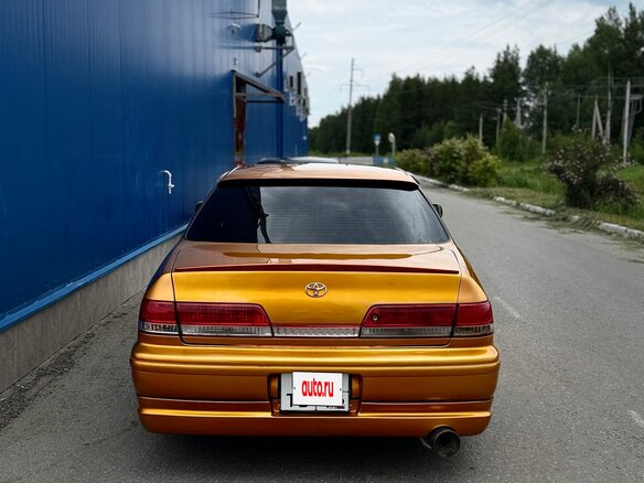 1999 Toyota Mark II VIII (X100), белый, 1100000 рублей - вид 12
