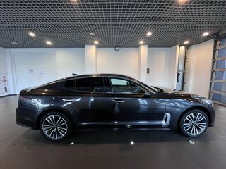 2019 Kia Stinger I, серый, 1990000 рублей, вид 2