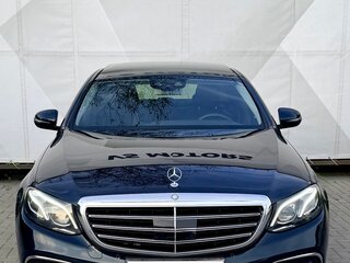 2016 Mercedes-Benz E-Класс 300 V (W213, S213, C238), чёрный, 2850000 рублей, вид 2